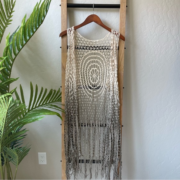 Hot & Delicious Bohemian Neutral Knit Festival Western Open Front Fringe Vest - Picture 1 of 4
